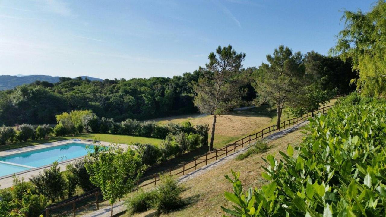 Erba Di Campo Residence Quercianella Bagian luar foto