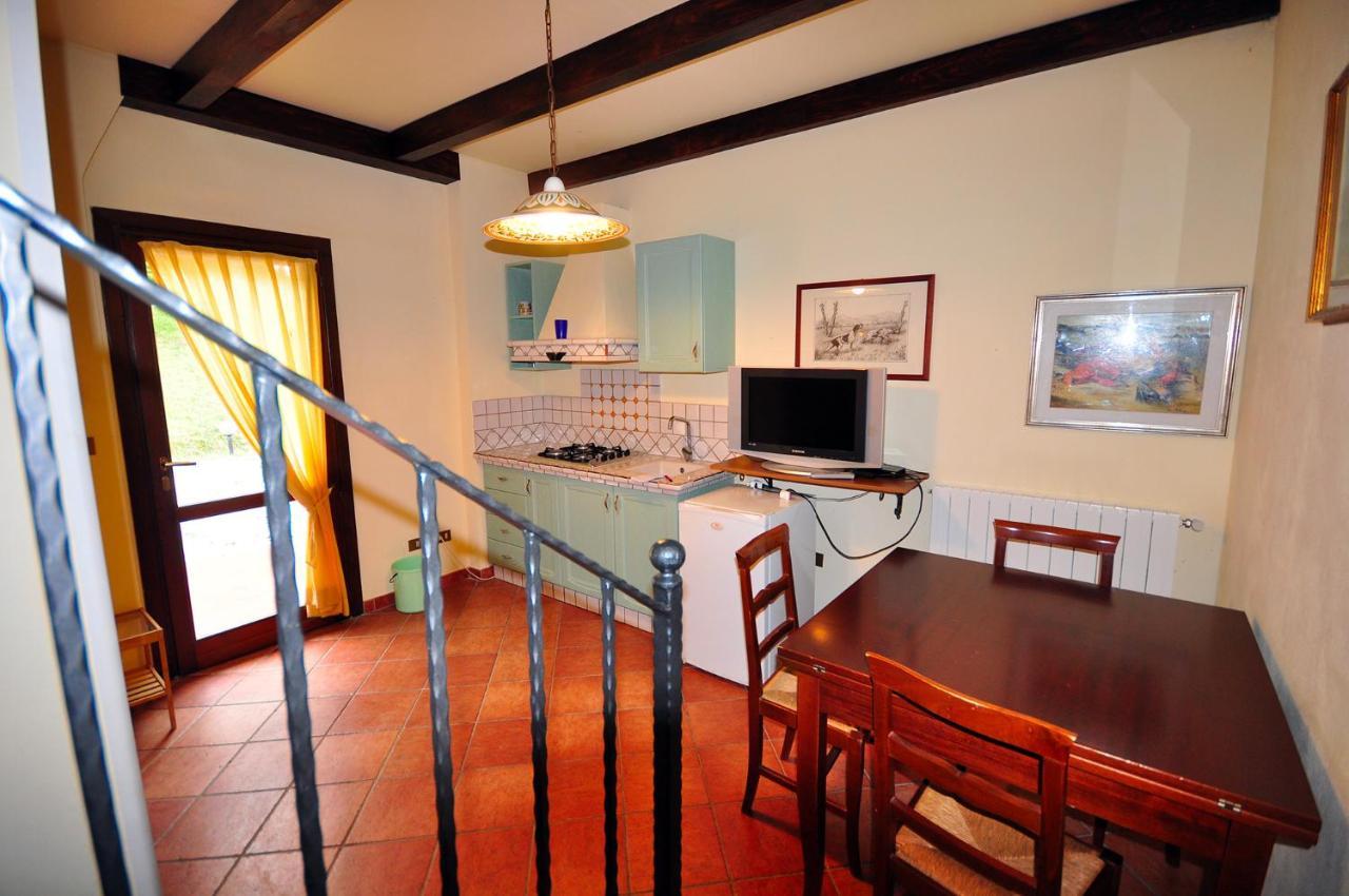 Erba Di Campo Residence Quercianella Bagian luar foto