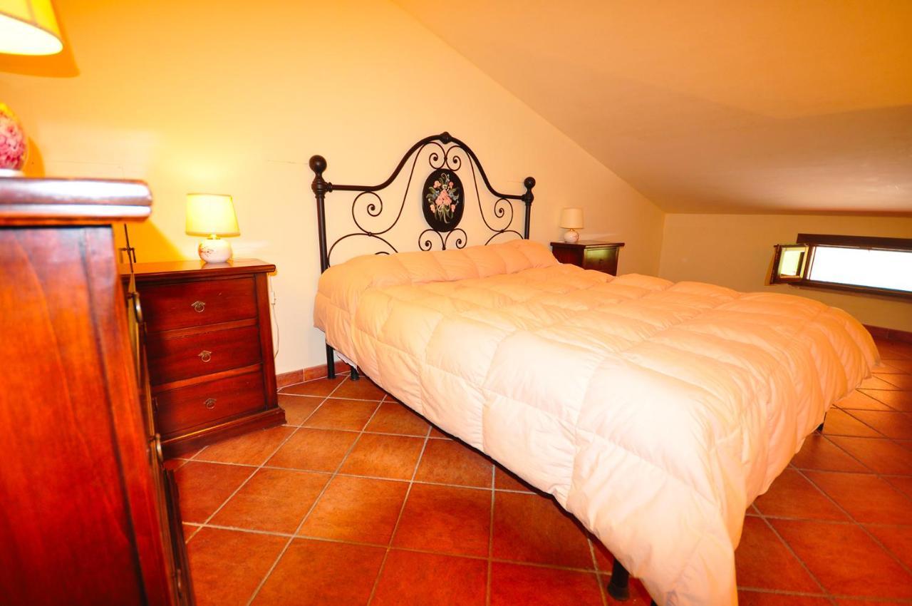 Erba Di Campo Residence Quercianella Bagian luar foto